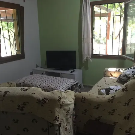 Holiday home Merve Apart Mazi